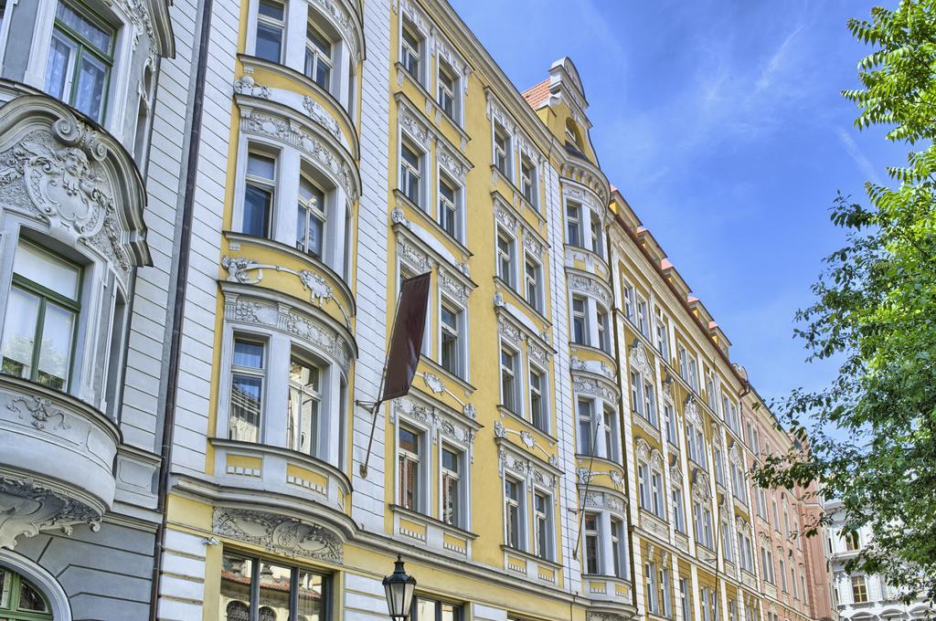 Milosrdnych Apartments Praga Zewnętrze zdjęcie